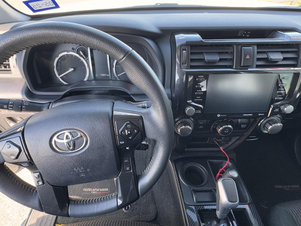 2020 Toyota 4Runner Off-Road photo 12