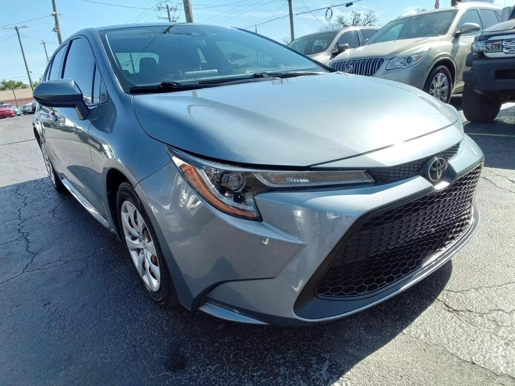 2020 Toyota Corolla LE photo 4