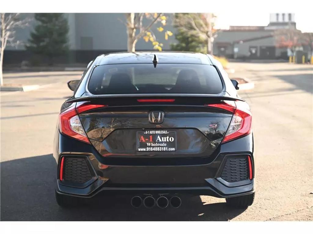 2017 Honda Civic Si photo 6