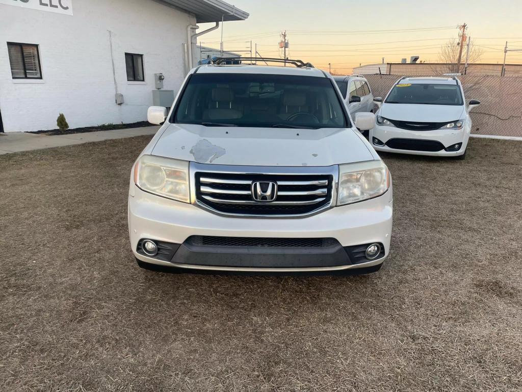 2013 Honda Pilot Touring photo 5