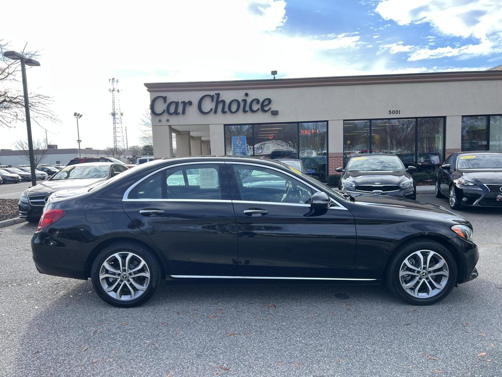 2018 Mercedes-Benz C-Class Sedan C300 photo 3