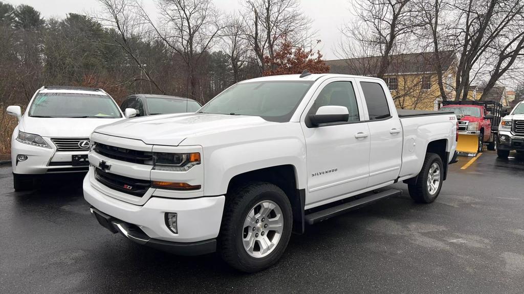 Chevrolet Silverado 1500's photo