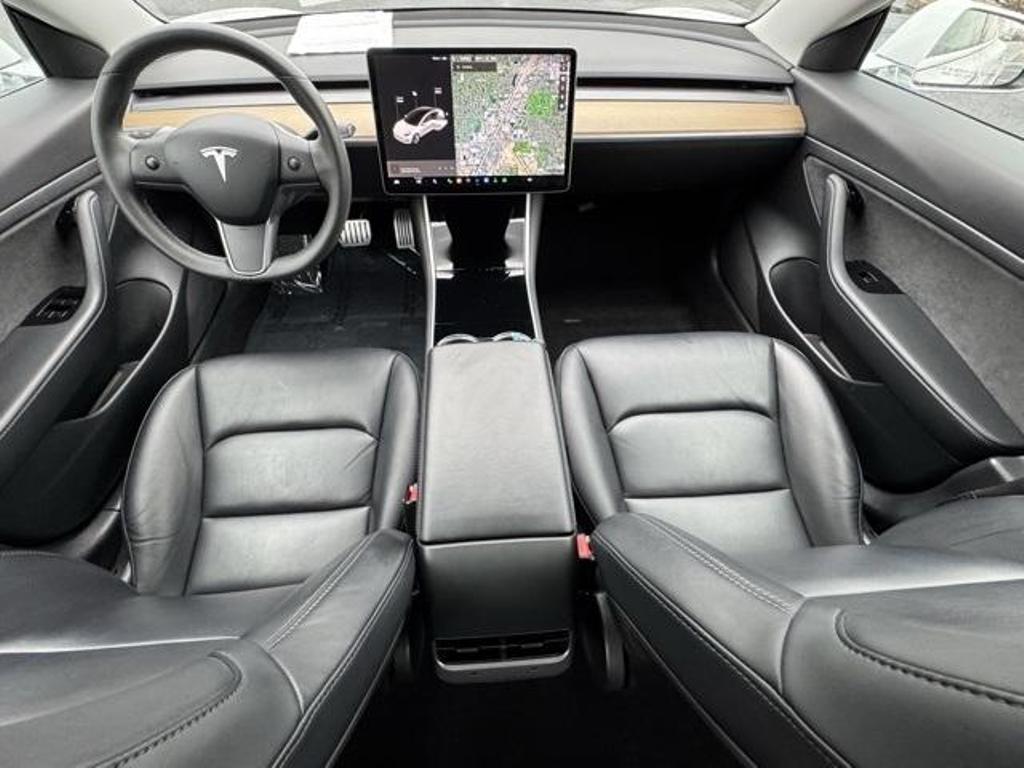 2020 Tesla Model 3 Base photo 45