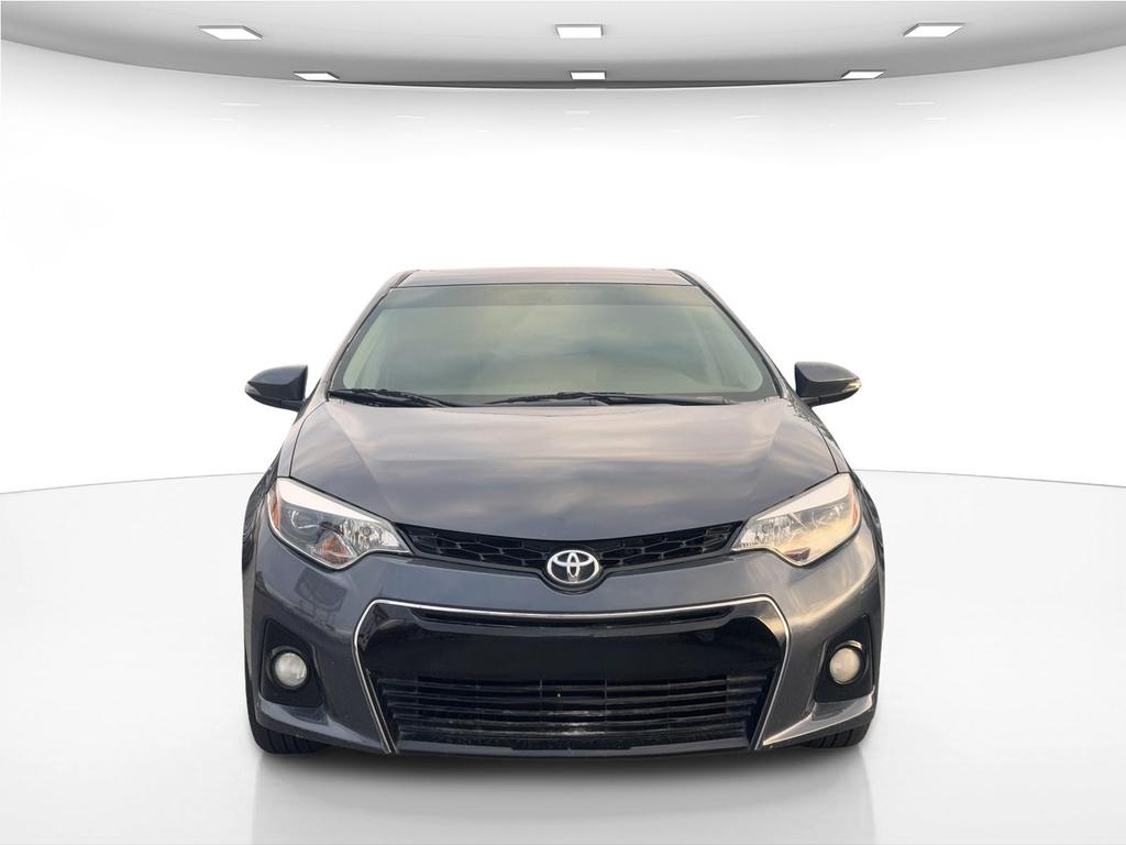 2015 Toyota Corolla L photo 2