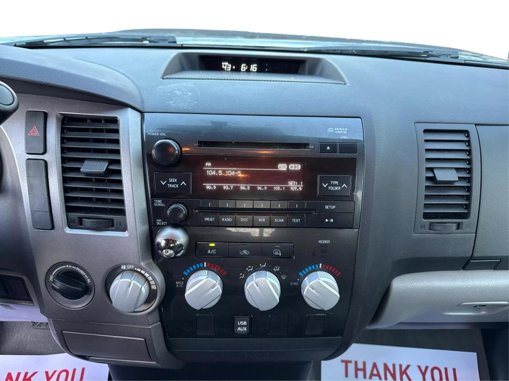 2010 Toyota Tundra Tundra Grade photo 17