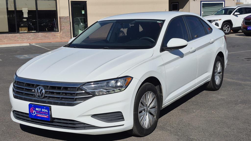 2019 Volkswagen Jetta S photo 2