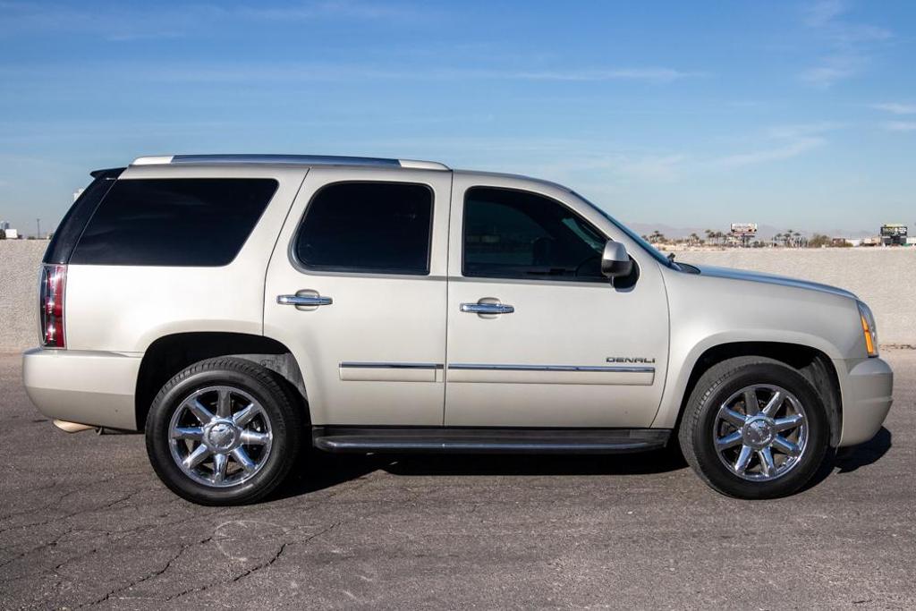 2014 GMC Yukon Denali photo 6