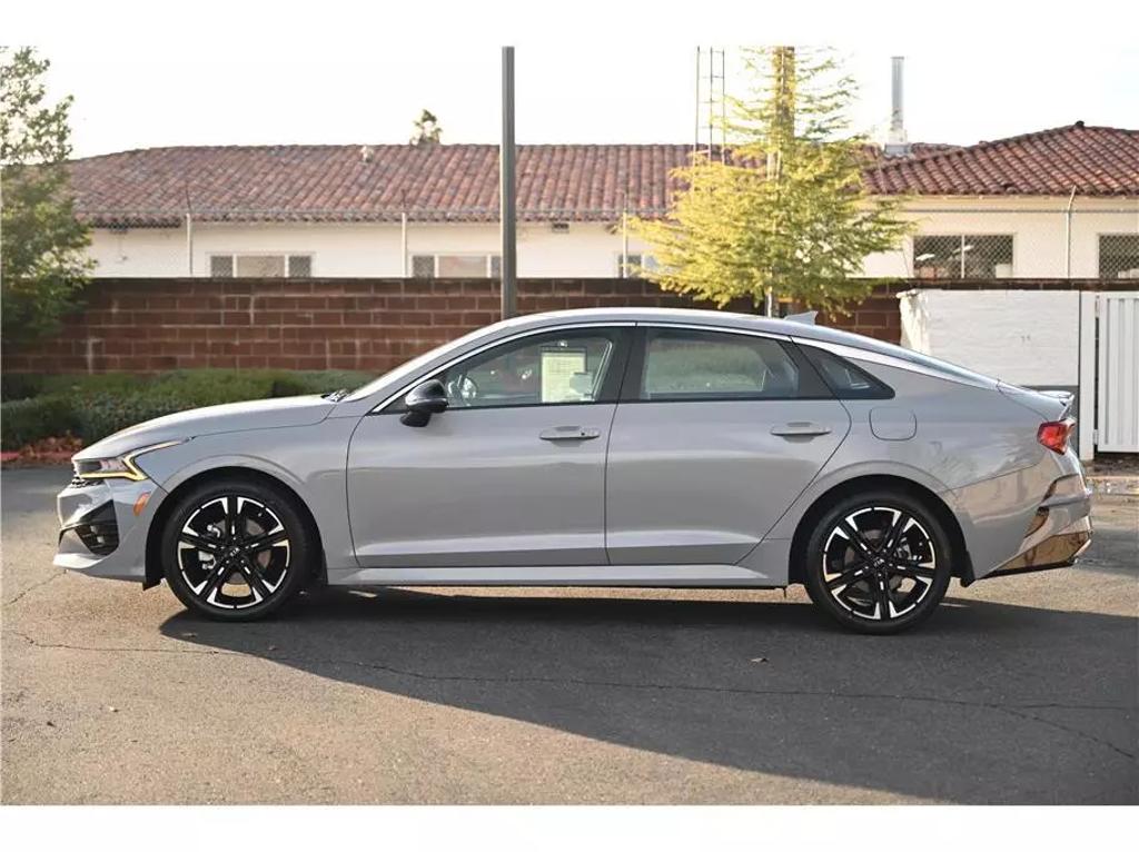 2021 Kia K5 GT-Line photo 4