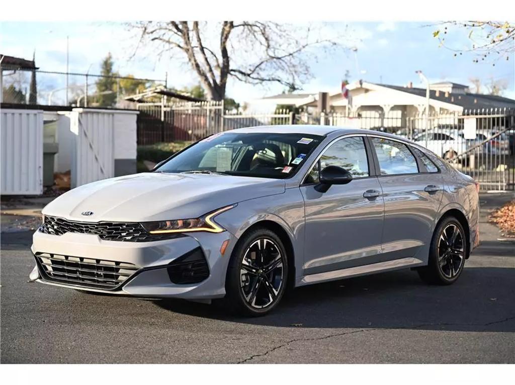 2021 Kia K5 GT-Line photo 3