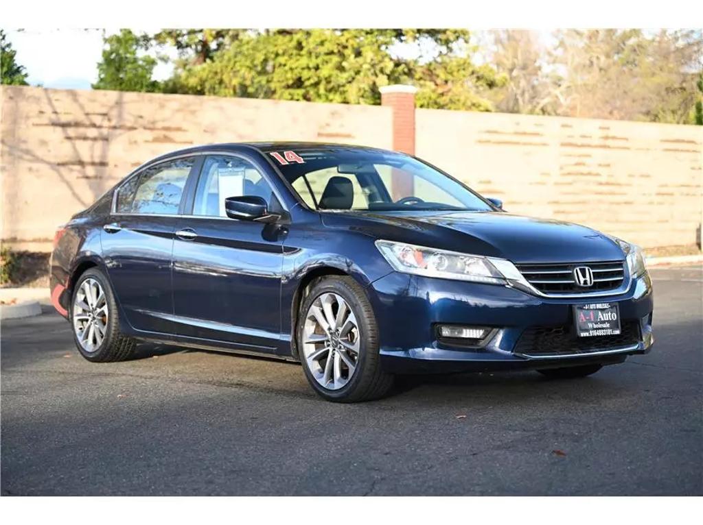 Honda Accord's photo