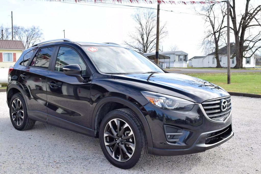 2016 Mazda CX-5 Grand Touring photo 3