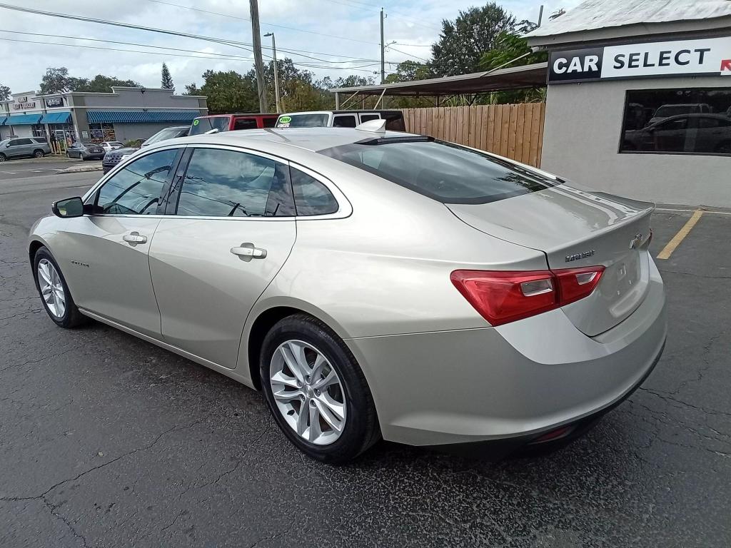 2016 Chevrolet Malibu 1LT photo 7