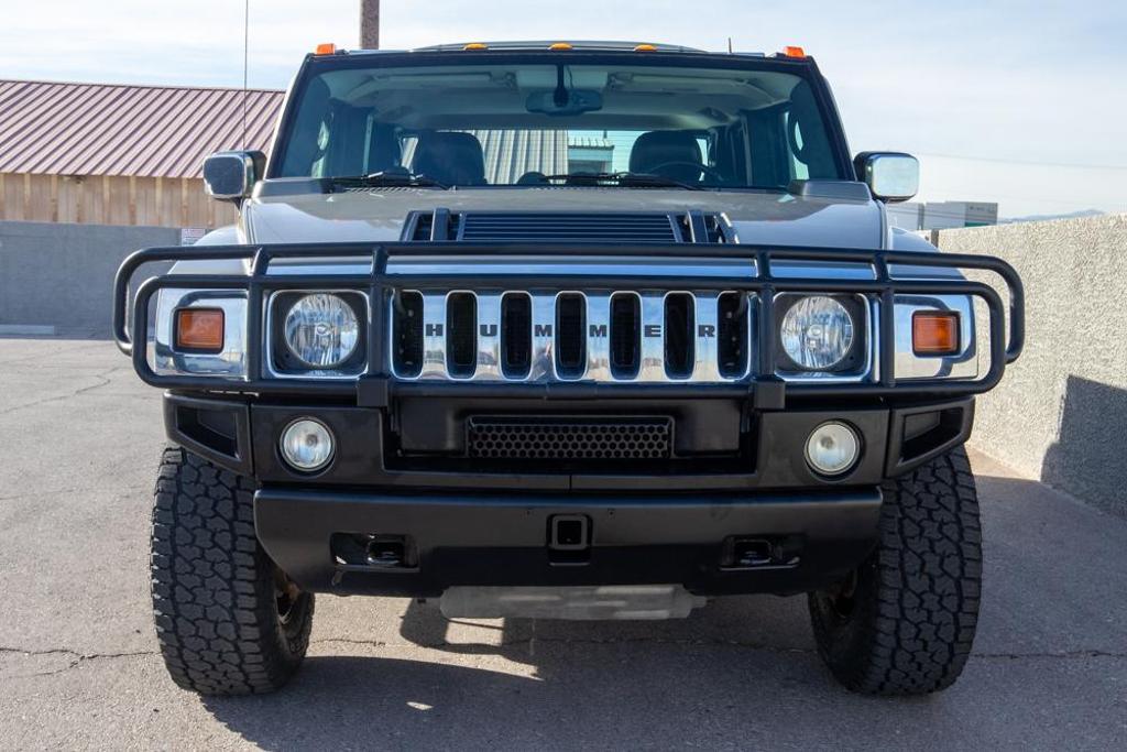 2005 Hummer H2 Base photo 10