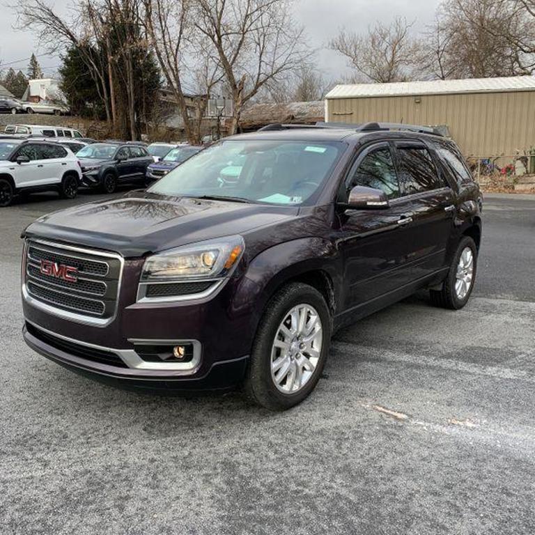 GMC Acadia's photo