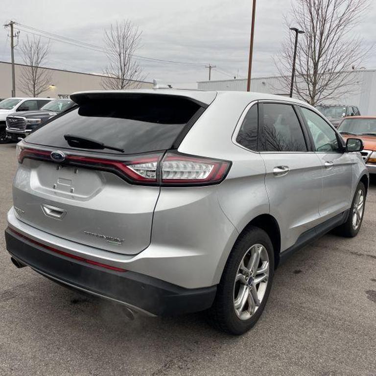 2018 Ford Edge Titanium photo 35