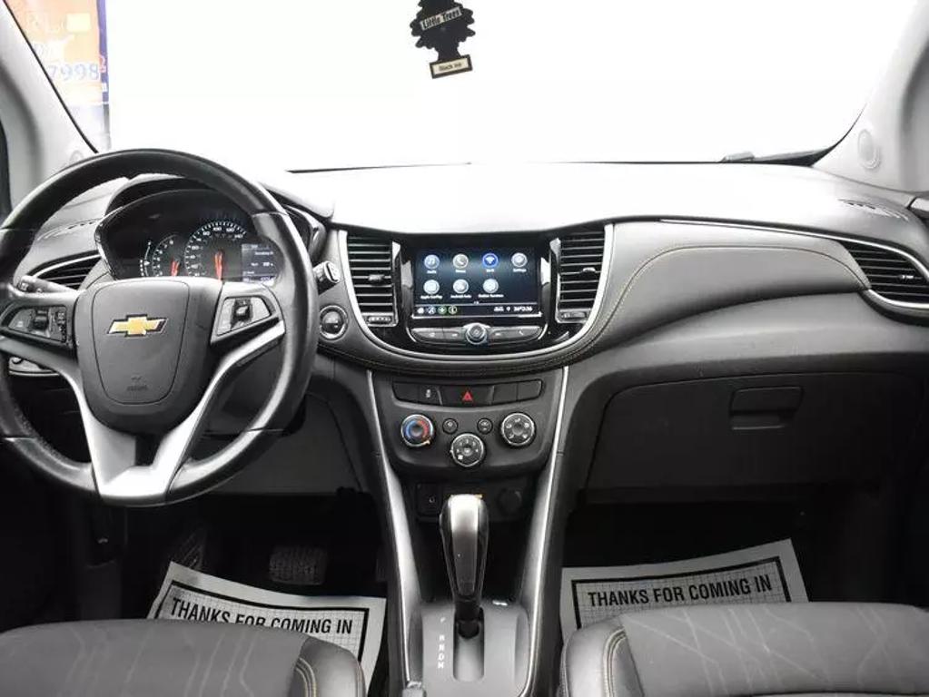 2020 Chevrolet Trax LT photo 19