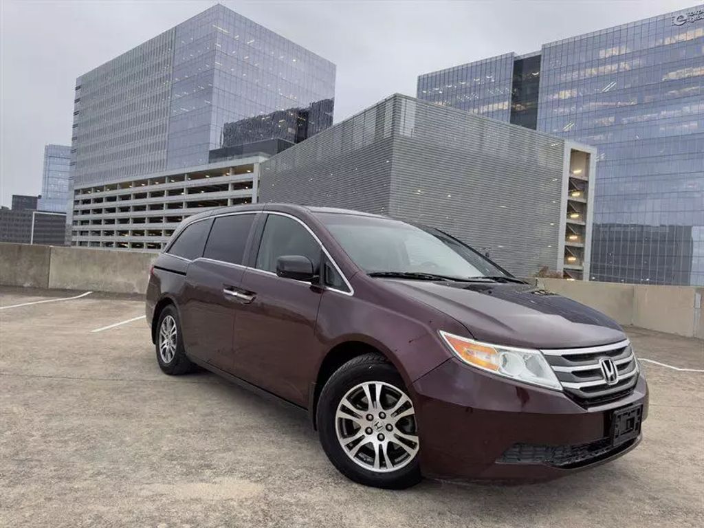 Used 2012 Honda Odyssey EX-L with VIN 5FNRL5H63CB031981 for sale in Austin, TX