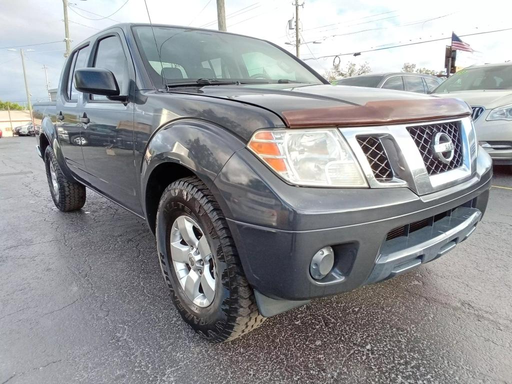 2012 Nissan Frontier S photo 4