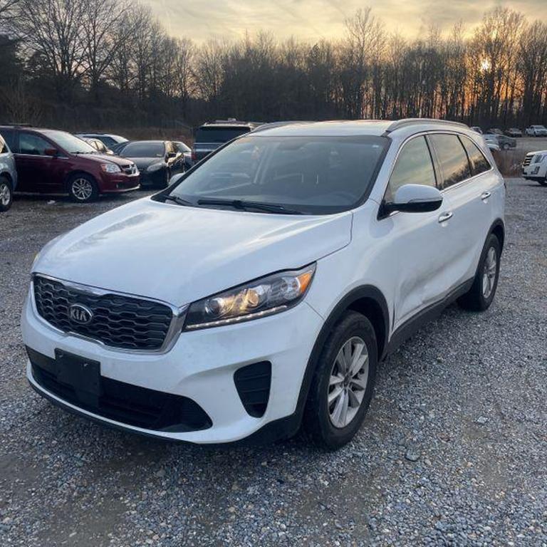 Kia Sorento's photo