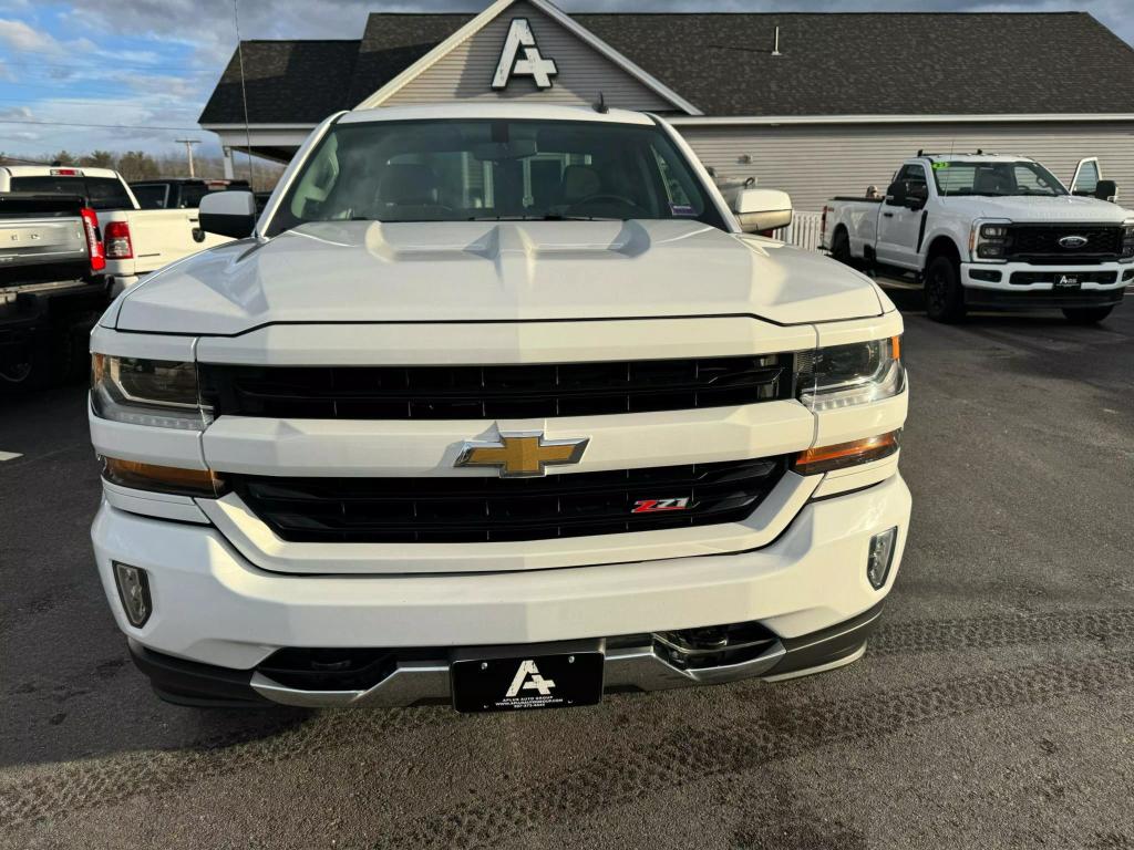 2018 Chevrolet Silverado 1500 LT photo 23