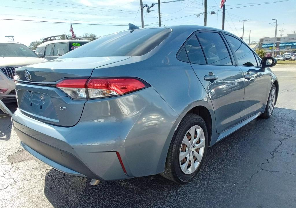 2020 Toyota Corolla LE photo 5