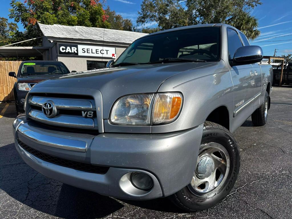 Toyota Tundra's photo