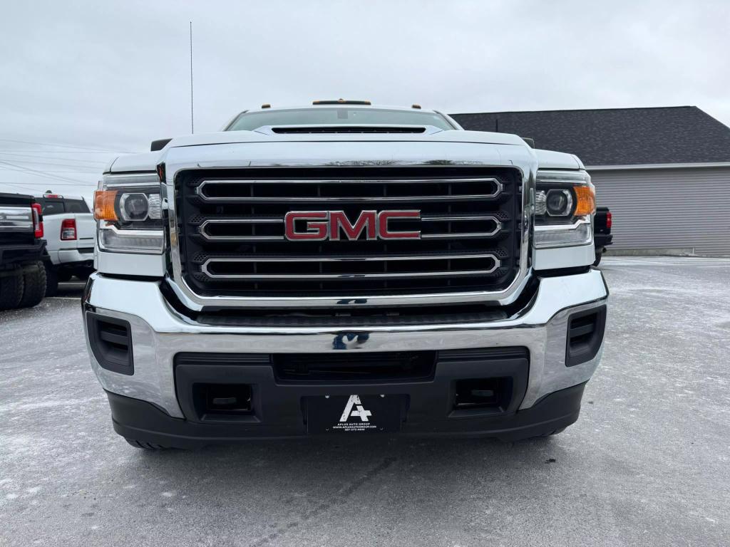 2019 GMC Sierra 3500HD Base photo 23