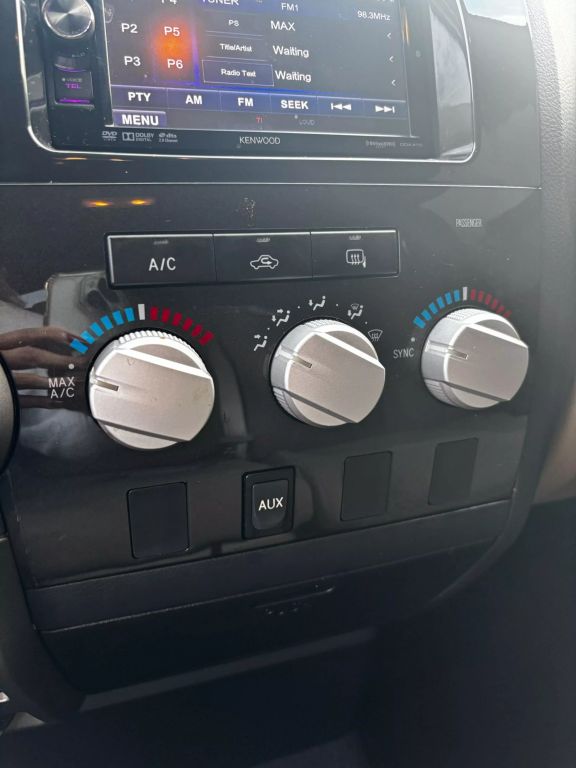 2012 TOYOTA TUNDRA DOUBLE CAB PICKUP V8, 4.6 LITER PICKUP 4D 6 1/2 FT