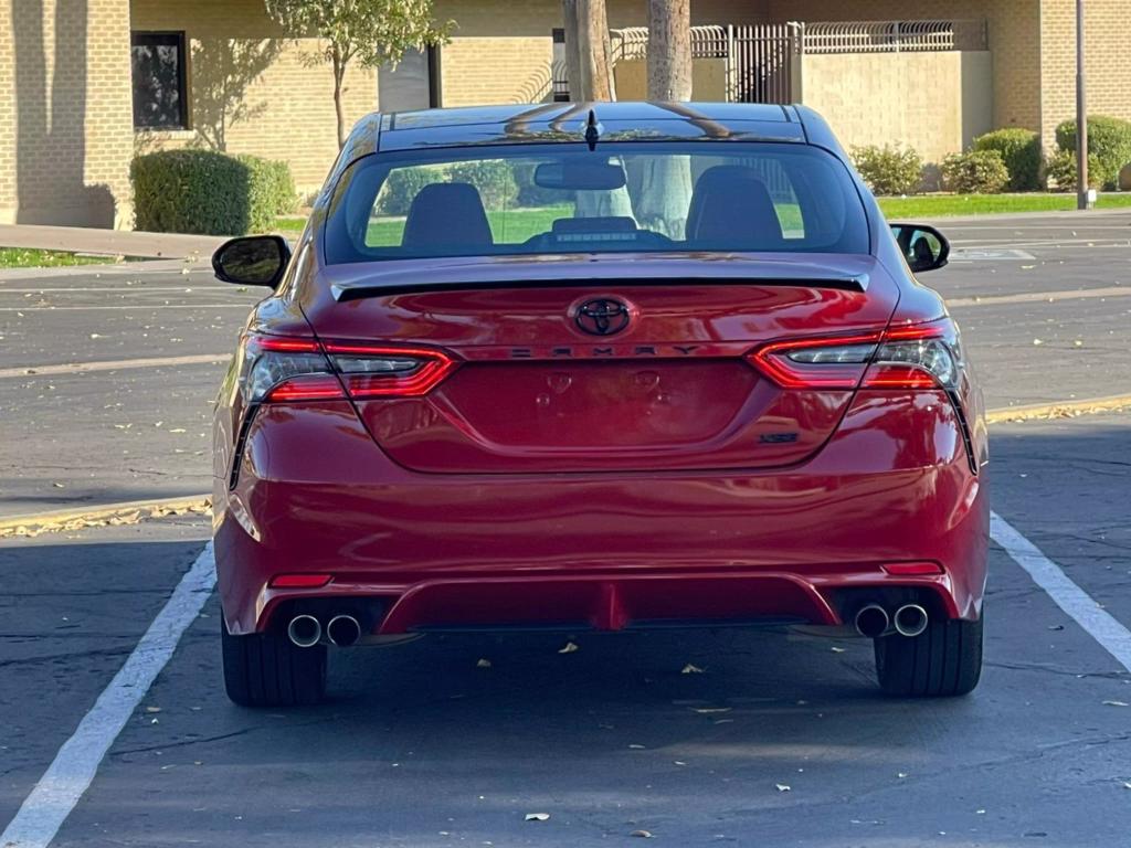 2021 Toyota Camry XSE photo 5