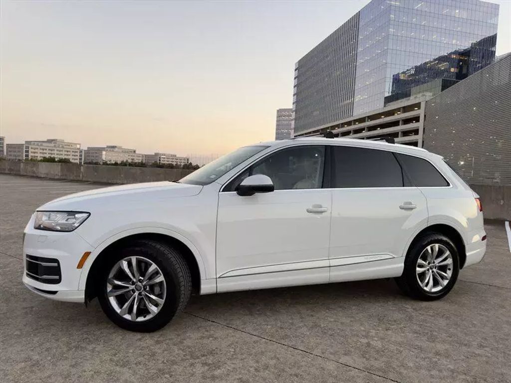 Used 2018 Audi Q7 Premium Plus with VIN WA1LAAF73JD015469 for sale in Austin, TX