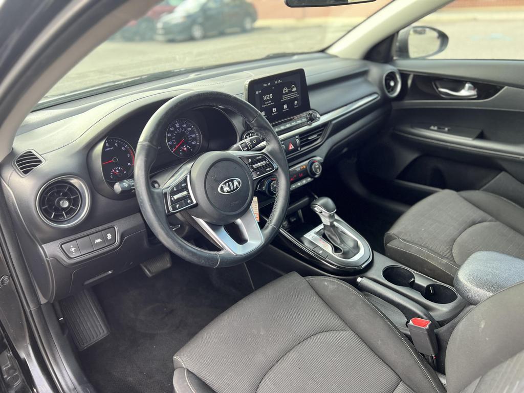 2019 Kia FORTE S photo 17