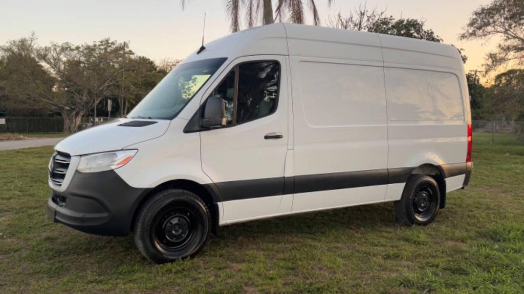 Used 2019 Mercedes-Benz Sprinter Cargo Van Base with VIN WD4PF0CDXKP106371 for sale in West Palm Beach, FL