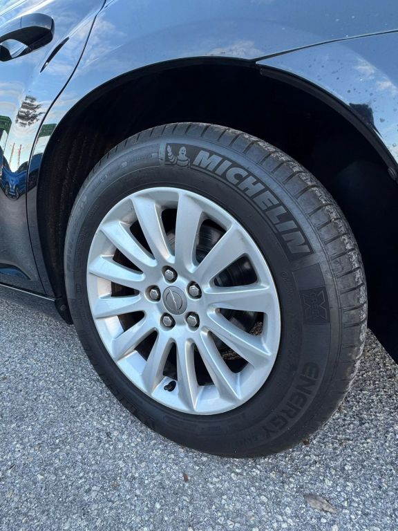 2012 CHRYSLER 300 SEDAN V6, 3.6 LITER 300 SEDAN 4D