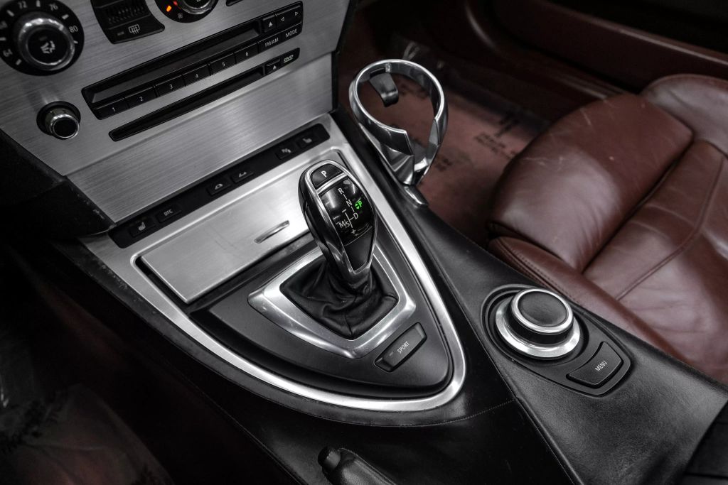 2008 BMW 6 SERIES CONVERTIBLE V8, 4.8 LITER 650I CONVERTIBLE 2D
