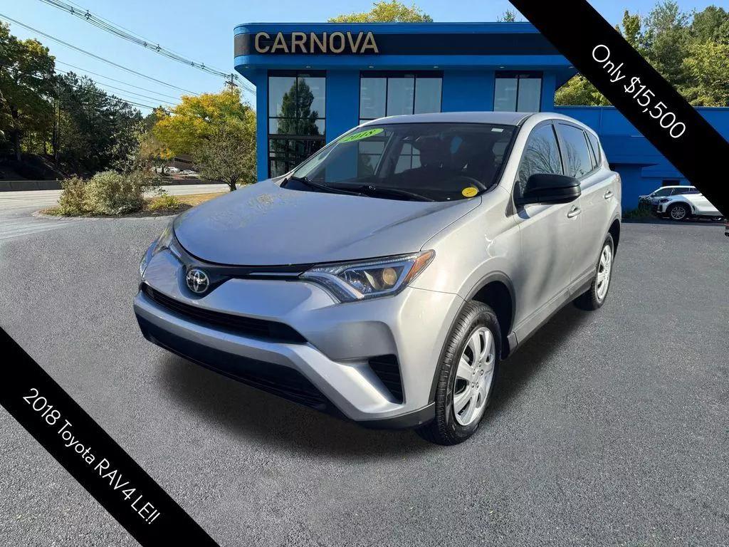 2018 Toyota RAV4 LE photo 1