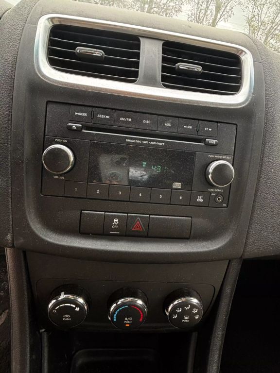 2014 DODGE AVENGER SEDAN 4-CYL, PZEV, 2.4 LITER SE SEDAN 4D