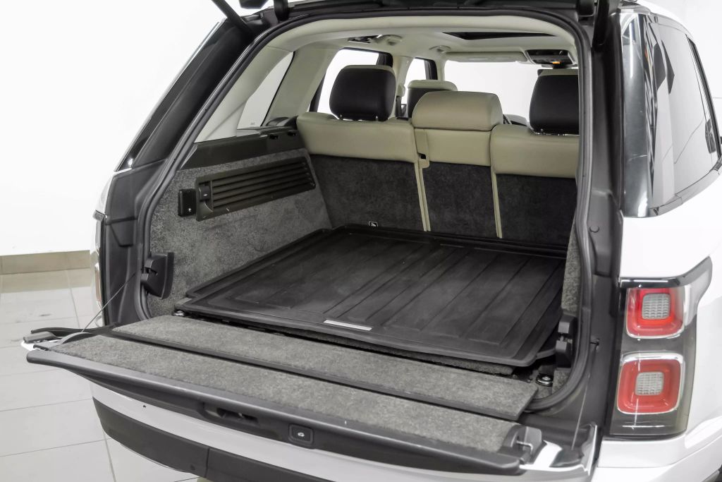 2018 LAND ROVER RANGE ROVER SUV V8, SUPERCHARGED, 5.0 LITER SUPERCHARGED SPORT UTILITY 4D