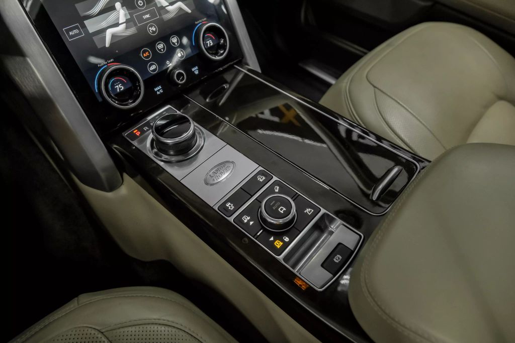 2018 LAND ROVER RANGE ROVER SUV V8, SUPERCHARGED, 5.0 LITER SUPERCHARGED SPORT UTILITY 4D