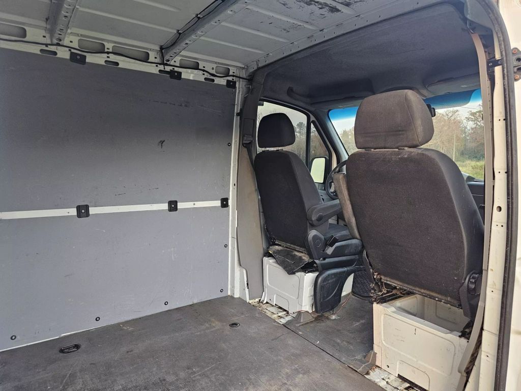 2015 Mercedes-benz Sprinter 2500 Cargo - Image 12 2015 Mercedes-benz Sprinter 2500 Cargo - Image 12