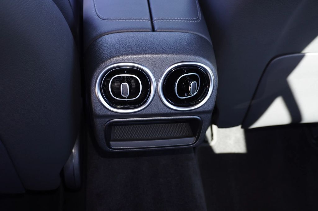 2024 MERCEDES-BENZ C-CLASS SEDAN 4-CYL, TURBO, 2.0 LITER C 300 SEDAN 4D