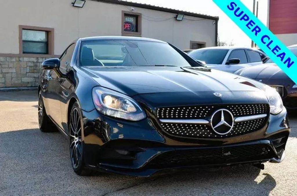 2018 Mercedes-Benz SLC Roadster
