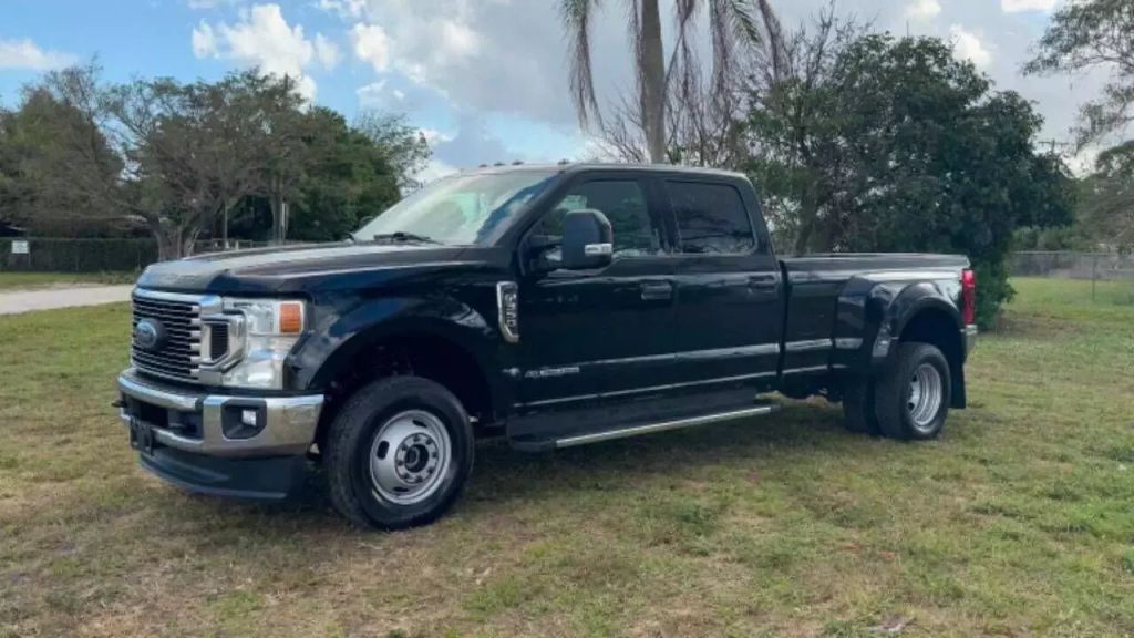 Used 2020 Ford F-350 Super Duty XLT with VIN 1FT8W3DT1LED91643 for sale in West Palm Beach, FL