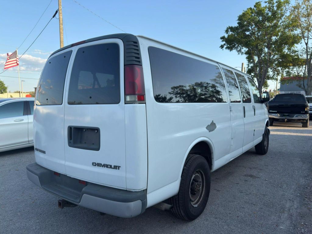 2002 CHEVROLET EXPRESS 3500 PASSENGER PASSENGER V8, 5.7 LITER VAN