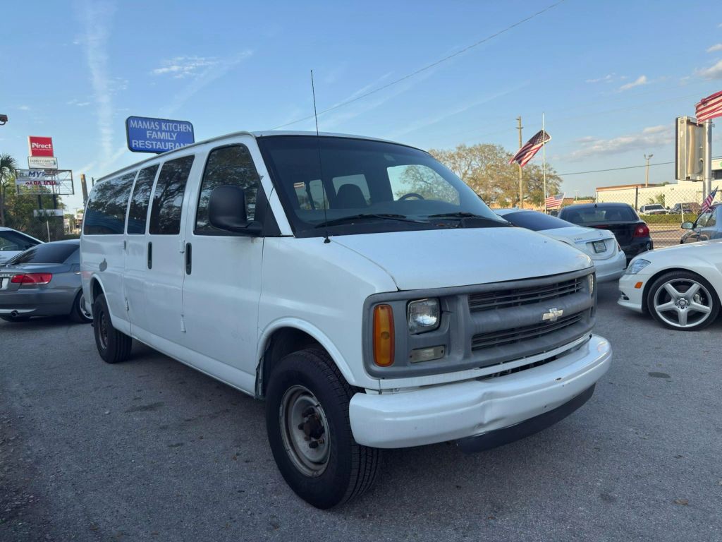 2002 CHEVROLET EXPRESS 3500 PASSENGER PASSENGER V8, 5.7 LITER VAN