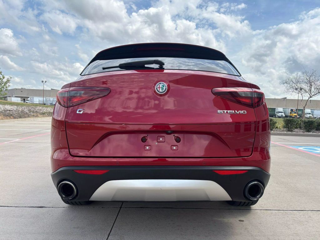 2018 Alfa Romeo Stelvio - Image 6 2018 Alfa Romeo Stelvio - Image 6