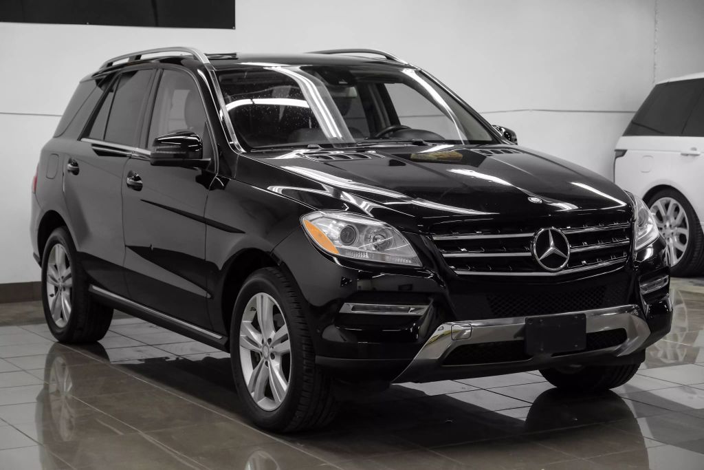 2014 MERCEDES-BENZ M-CLASS SUV V6, 3.5 LITER ML 350 4MATIC SPORT UTILITY 4D