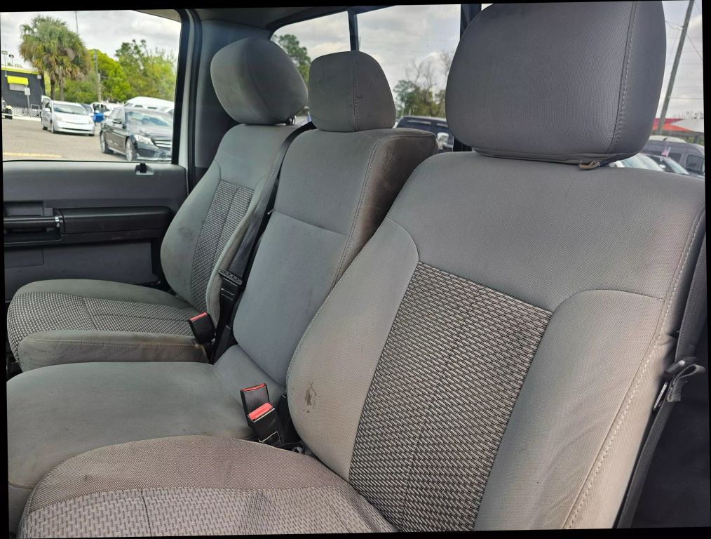 2016 Ford F450 Super Duty Regular Cab & Chassis - Image 11 2016 Ford F450 Super Duty Regular Cab & Chassis - Image 11