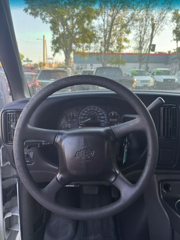 2002 CHEVROLET EXPRESS 3500 PASSENGER PASSENGER V8, 5.7 LITER VAN