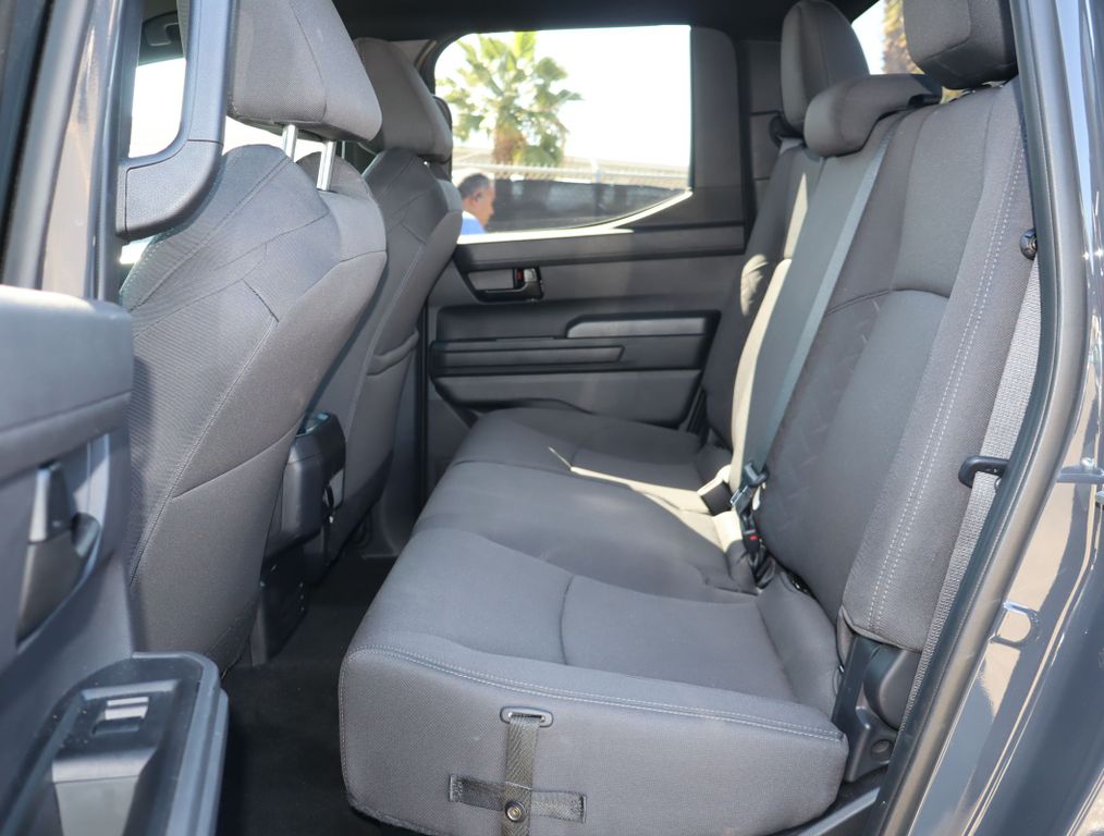 2024 TOYOTA TACOMA DOUBLE CAB PICKUP 4-CYL, I-FORCE, TURBO, 2.4 LITER SR PICKUP 4D 5 FT