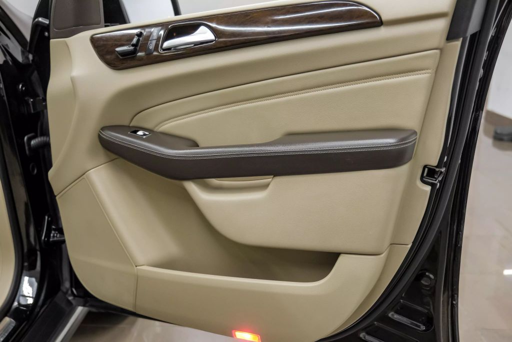 2014 MERCEDES-BENZ M-CLASS SUV V6, 3.5 LITER ML 350 4MATIC SPORT UTILITY 4D